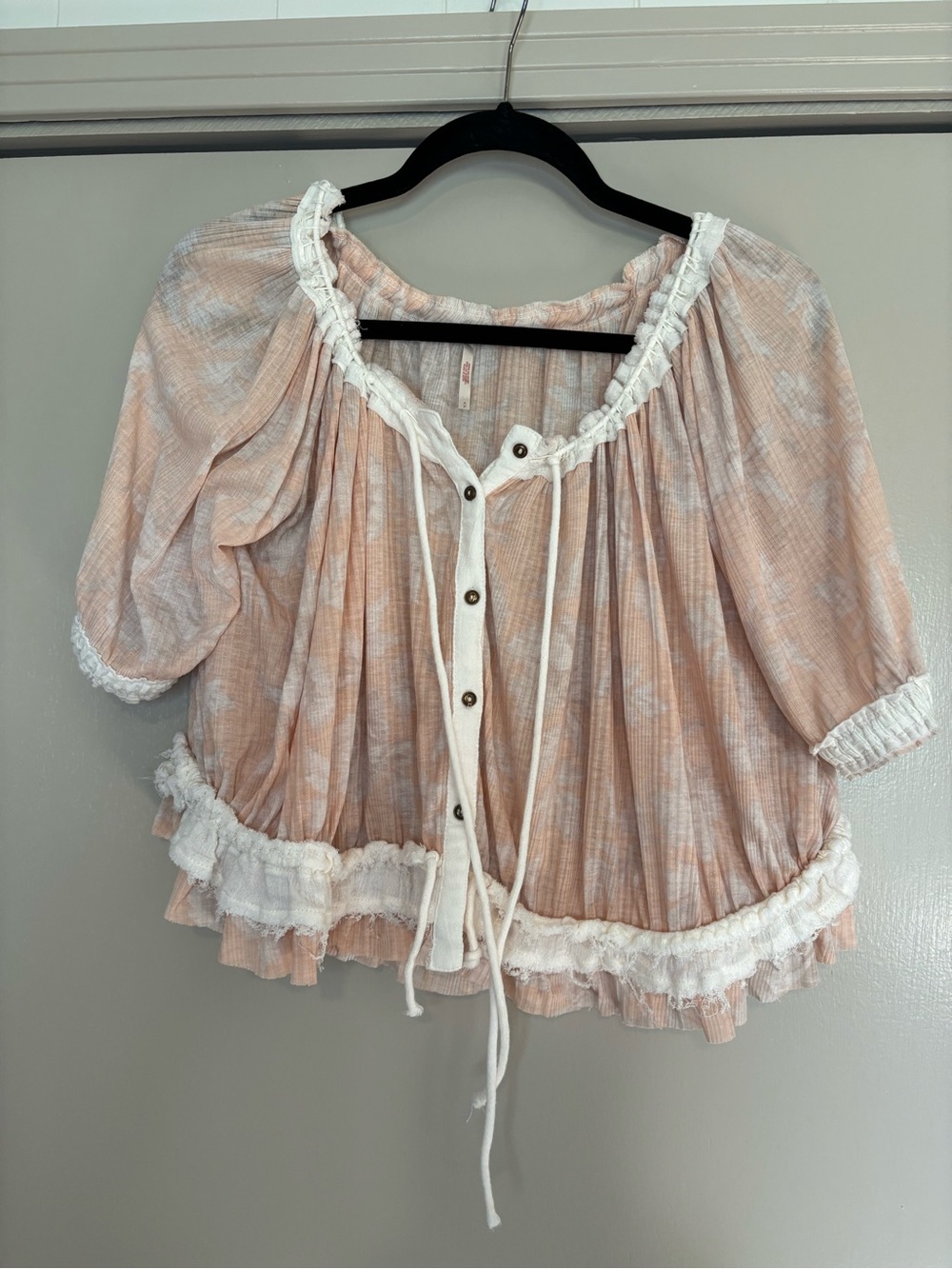 Free People Peach and White Ruffled Peasant Top size S